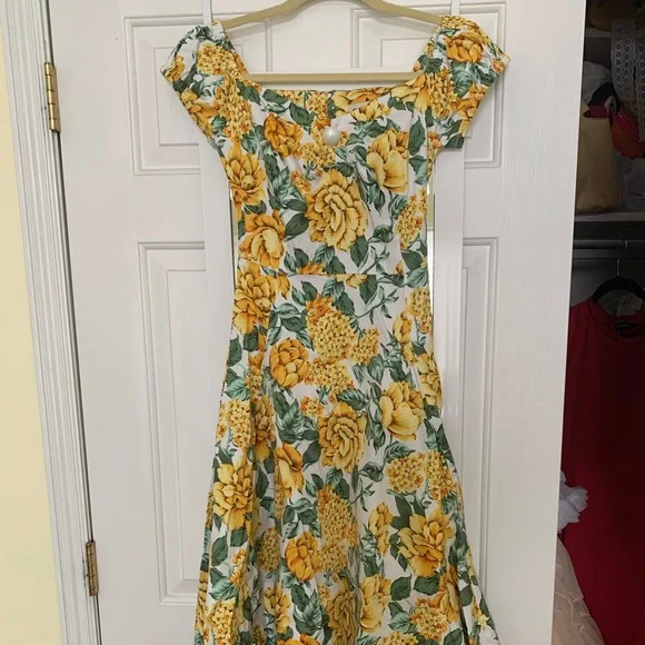 Collectif | Dresses | Collectif Yellow Floral Aline Dress | Poshmark Collectif | Dresses | Collectif Yellow Floral Aline Dress | Poshmark